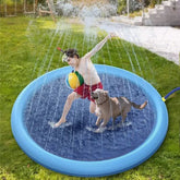 Splash pad sprinkler mat with water jets for outdoor water play and kids water toys